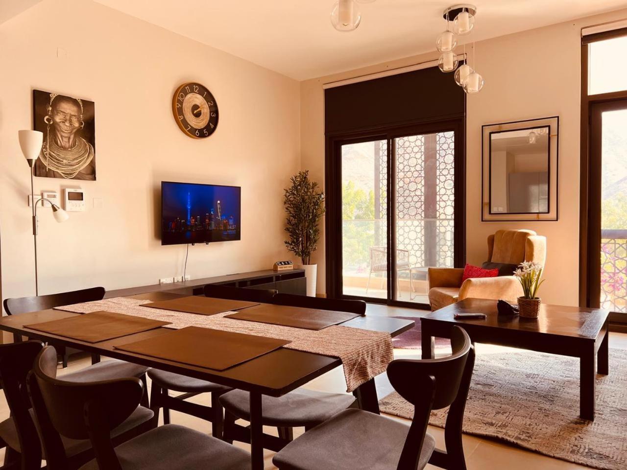 Appartamento One Guest Place Elegant 1bhk In Bay 01 *