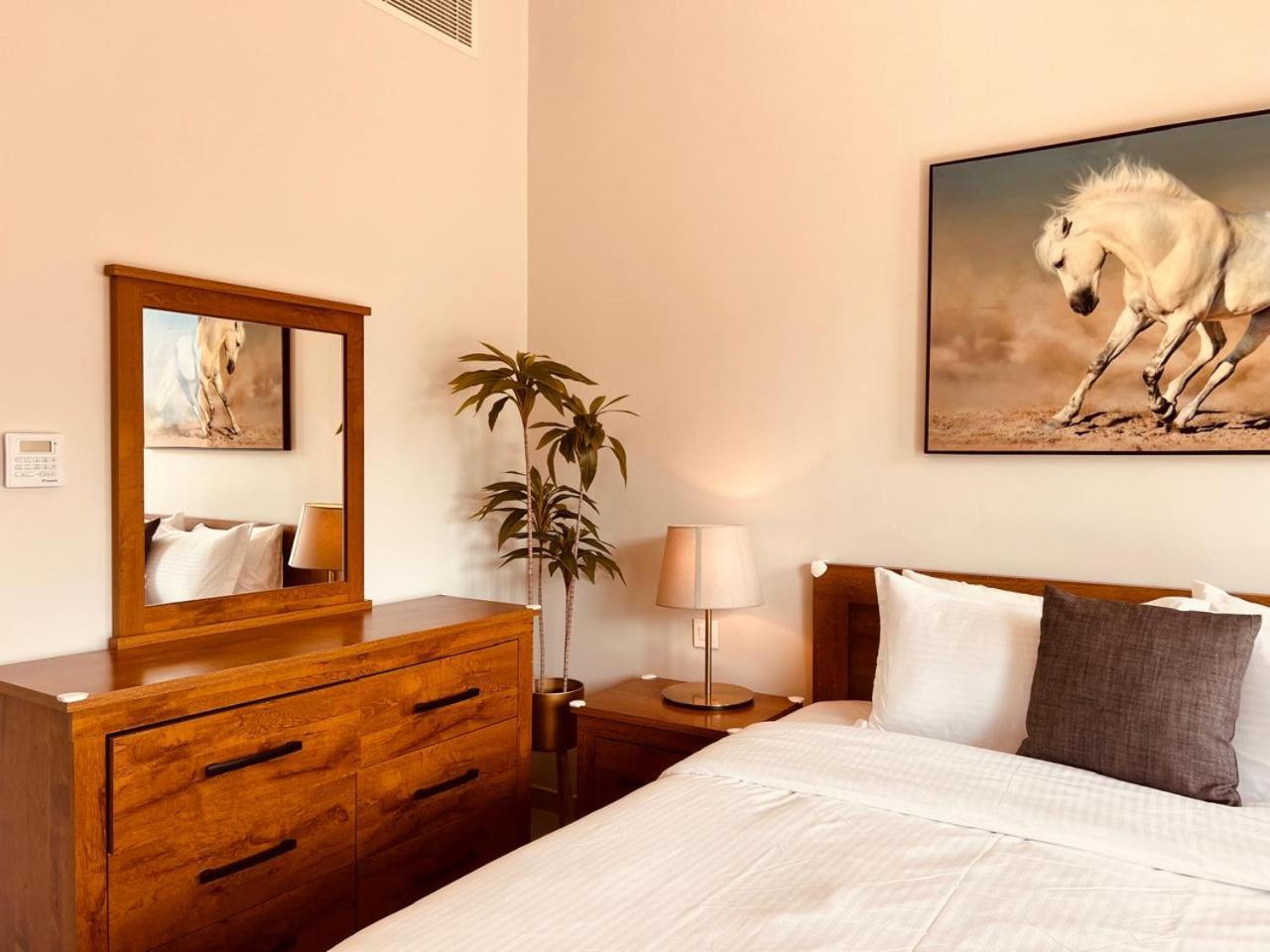 One Guest Place Elegant 1bhk In Bay 01 * Mascate